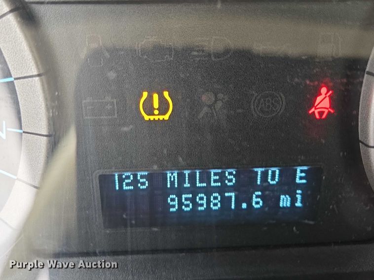 image for item DY1210 2010 Ford Escape SUV