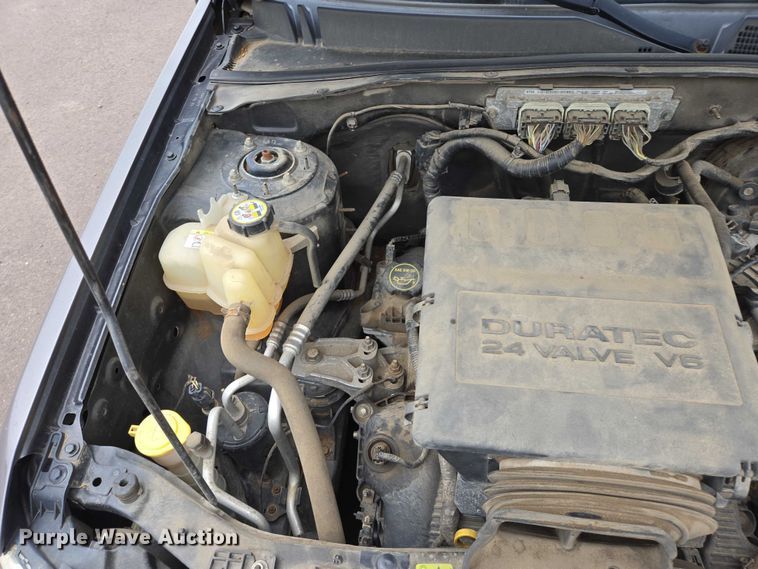 image for item DY1210 2010 Ford Escape SUV