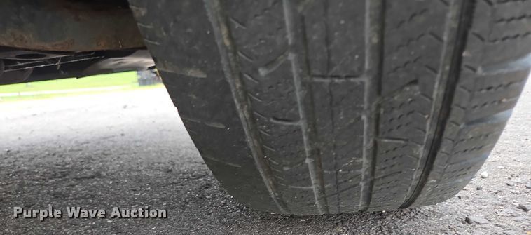 image for item DY1210 2010 Ford Escape SUV