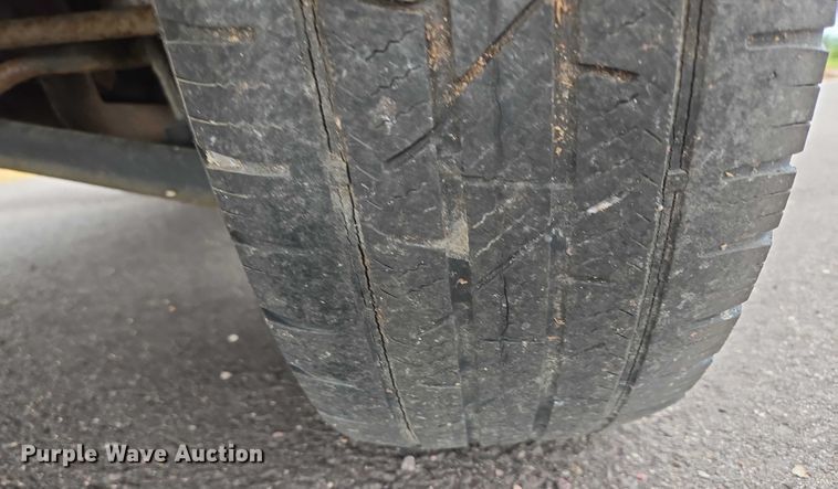 image for item DY1210 2010 Ford Escape SUV