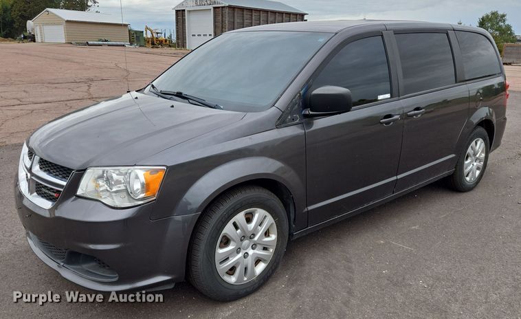 image for item DY1212 2018 Dodge Grand Caravan van