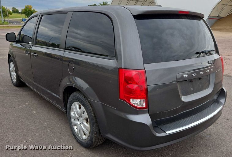 image for item DY1212 2018 Dodge Grand Caravan van