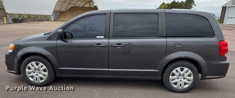 image for item DY1212 2018 Dodge Grand Caravan van