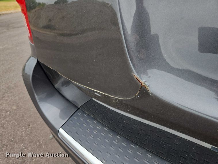 image for item DY1212 2018 Dodge Grand Caravan van