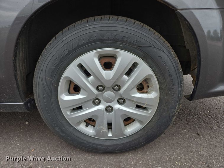 image for item DY1212 2018 Dodge Grand Caravan van