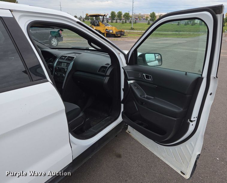 image for item DY1213 2014 Ford Explorer SUV