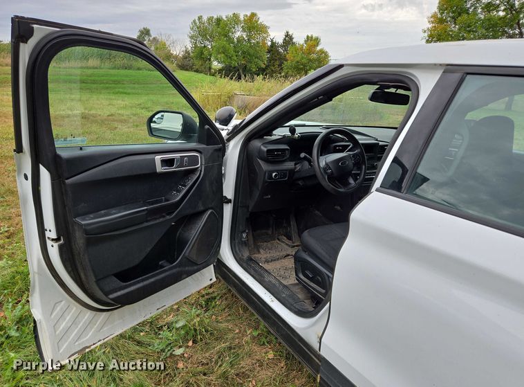 image for item DY1215 2020 Ford Explorer Police Interceptor SUV