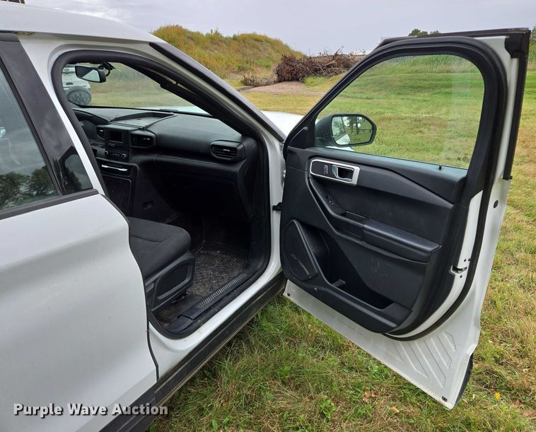 image for item DY1215 2020 Ford Explorer Police Interceptor SUV