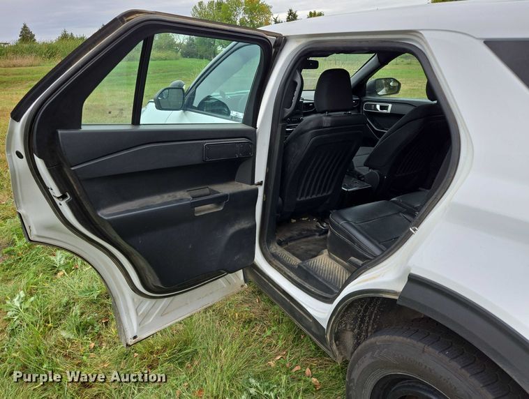image for item DY1215 2020 Ford Explorer Police Interceptor SUV