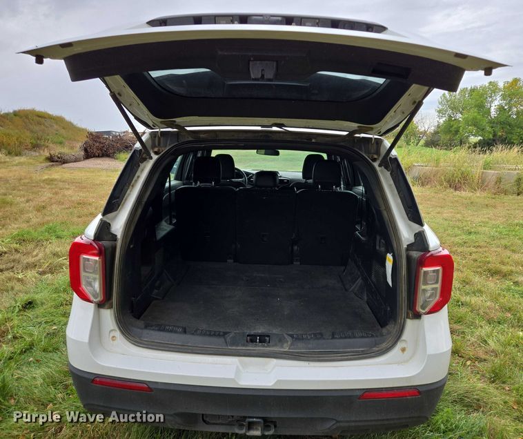 image for item DY1215 2020 Ford Explorer Police Interceptor SUV