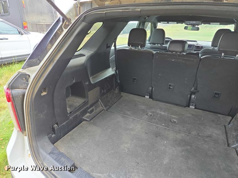 image for item DY1215 2020 Ford Explorer Police Interceptor SUV