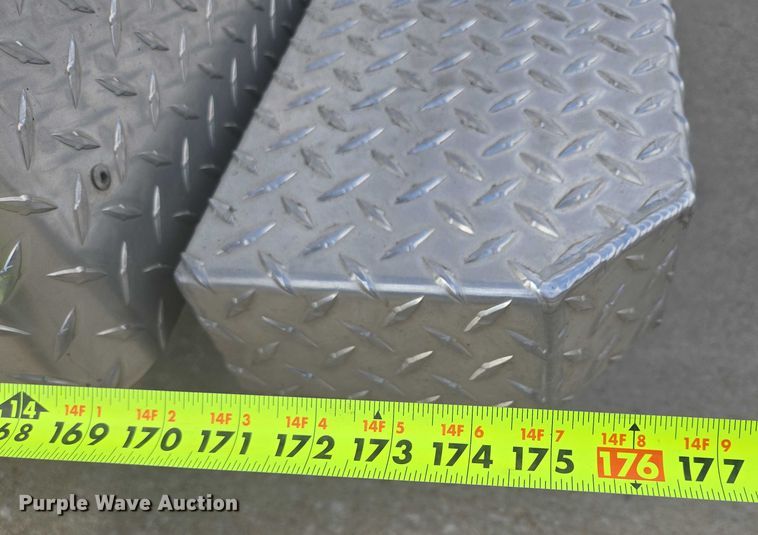 image for item DY1217 2003 Ford E450 ambulance