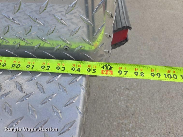 image for item DY1217 2003 Ford E450 ambulance