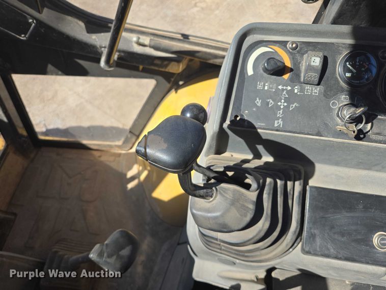 image for item DY1243 1997 Caterpillar 416C backhoe