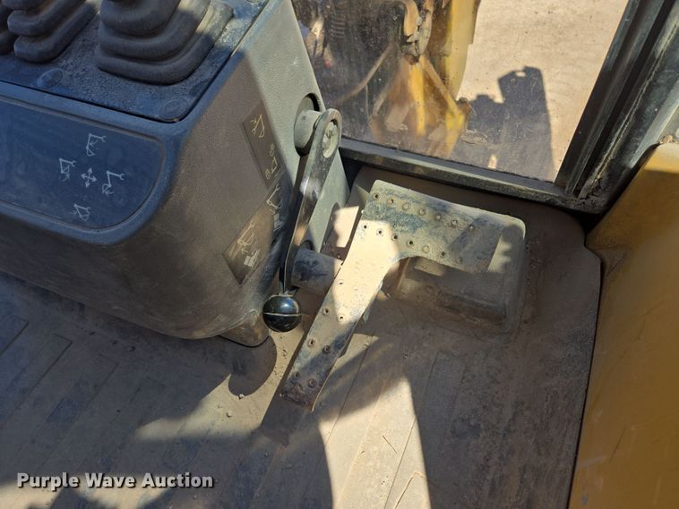 image for item DY1243 1997 Caterpillar 416C backhoe