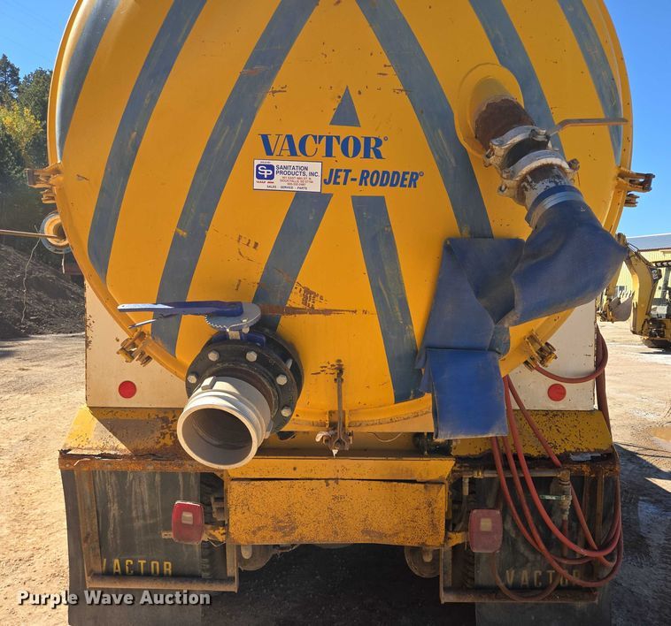 image for item DY1244 1980 Ford LN800 sewer jetter truck