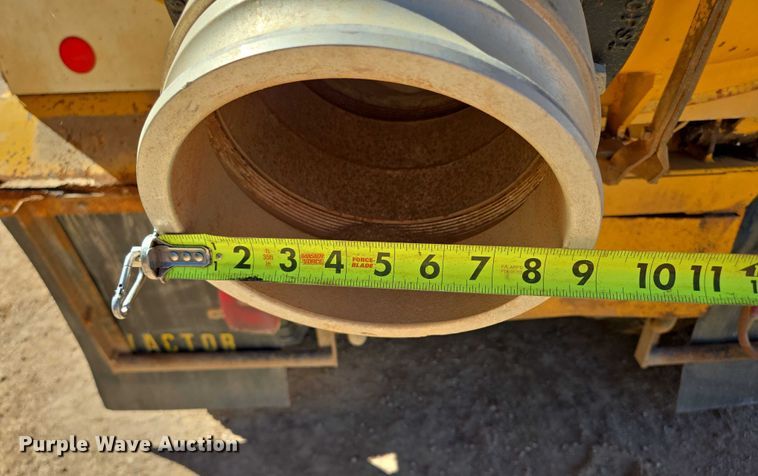 image for item DY1244 1980 Ford LN800 sewer jetter truck