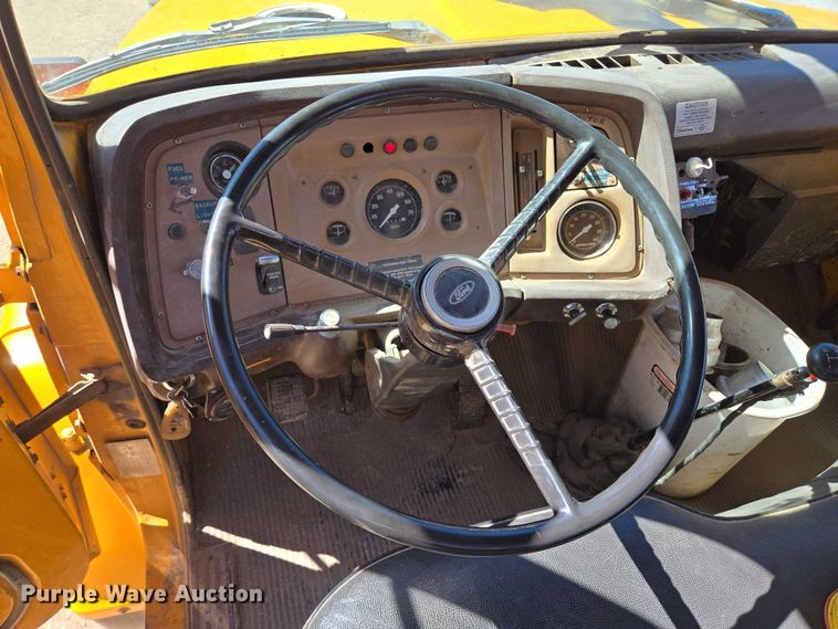 image for item DY1244 1980 Ford LN800 sewer jetter truck