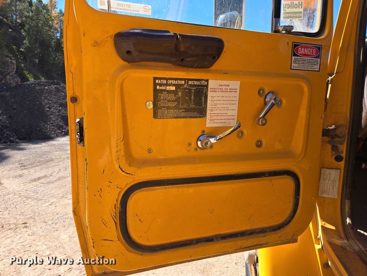 image for item DY1244 1980 Ford LN800 sewer jetter truck