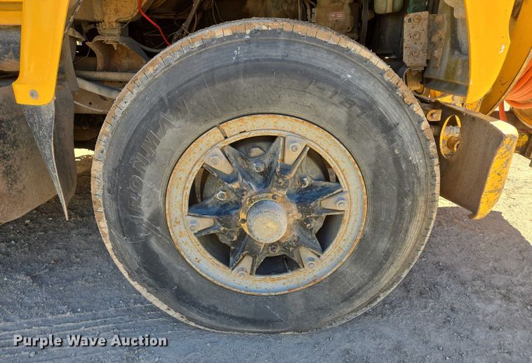 image for item DY1244 1980 Ford LN800 sewer jetter truck