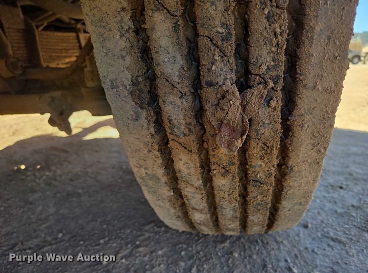 image for item DY1244 1980 Ford LN800 sewer jetter truck