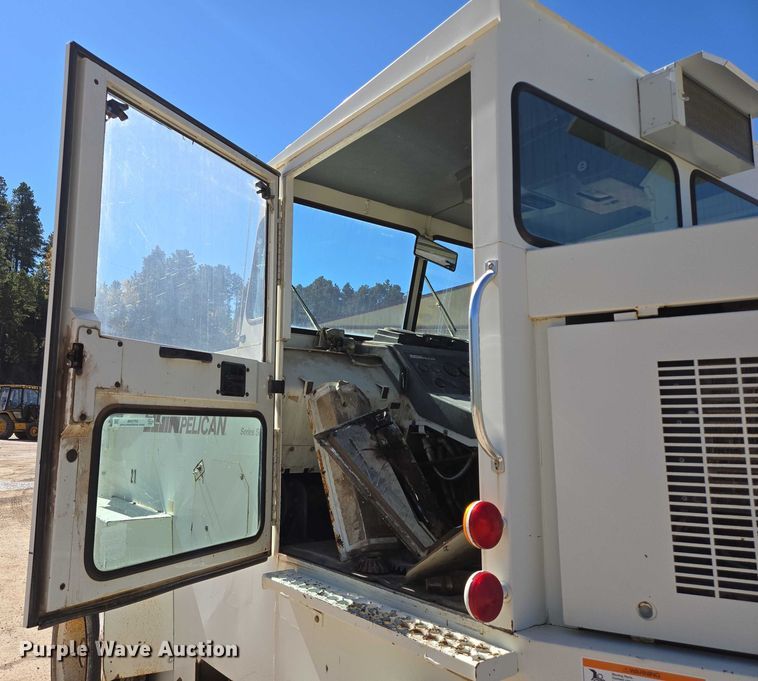 image for item DY1246 1996 Elgin Pelican Series S street sweeper truck