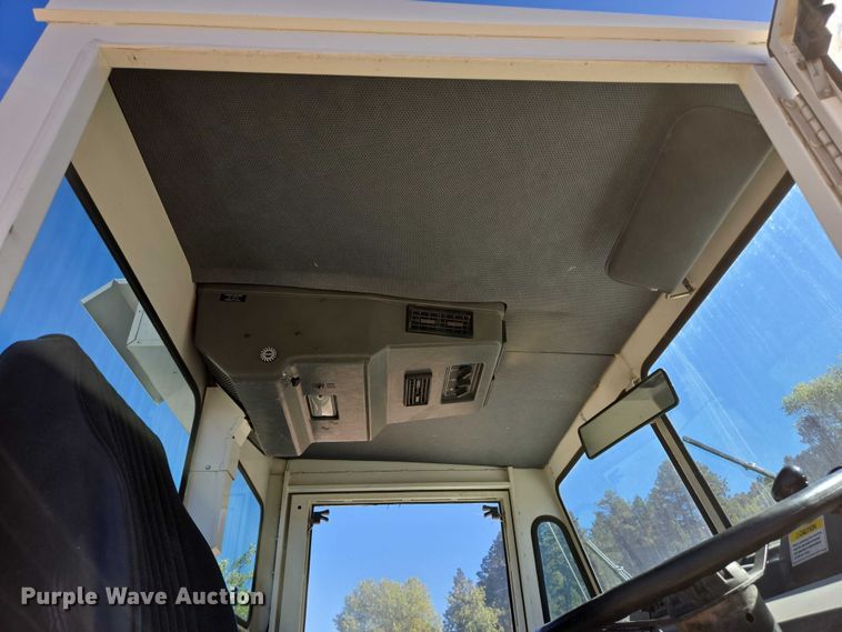 image for item DY1246 1996 Elgin Pelican Series S street sweeper truck