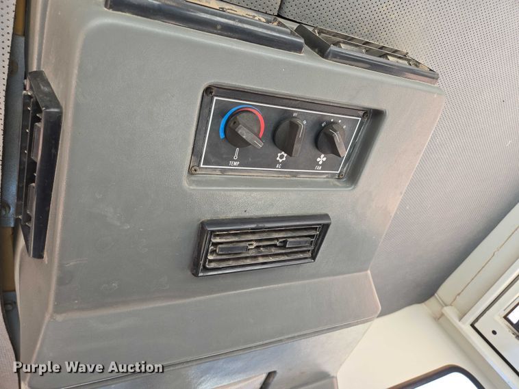 image for item DY1246 1996 Elgin Pelican Series S street sweeper truck