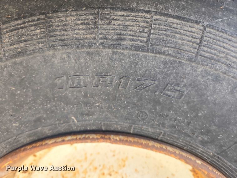 image for item DY1246 1996 Elgin Pelican Series S street sweeper truck