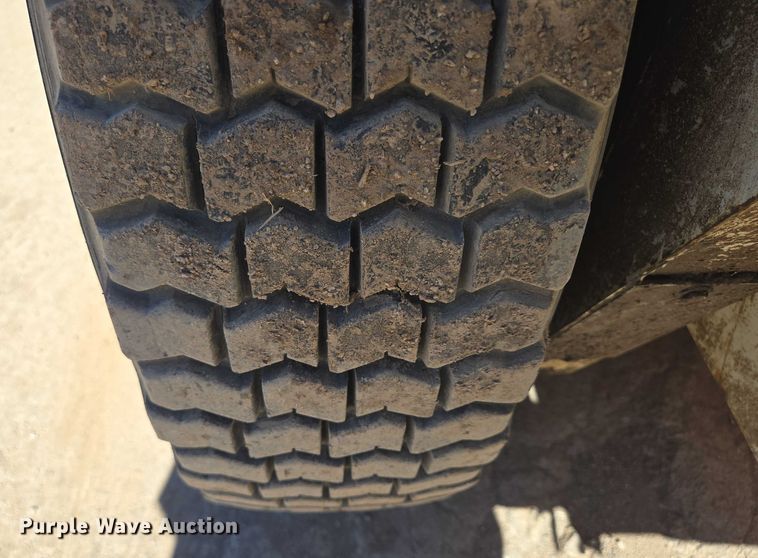 image for item DY1246 1996 Elgin Pelican Series S street sweeper truck