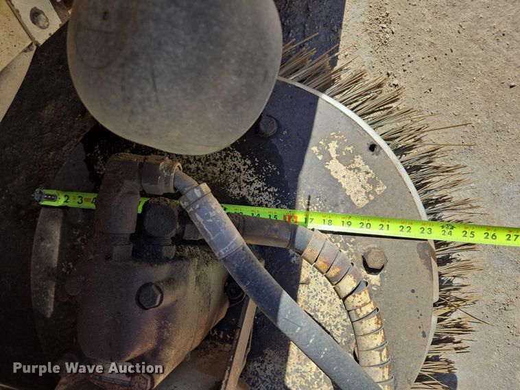 image for item DY1247 1990 Elgin Premier Pelican street sweeper truck