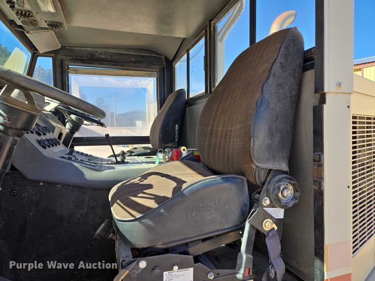 image for item DY1247 1990 Elgin Premier Pelican street sweeper truck