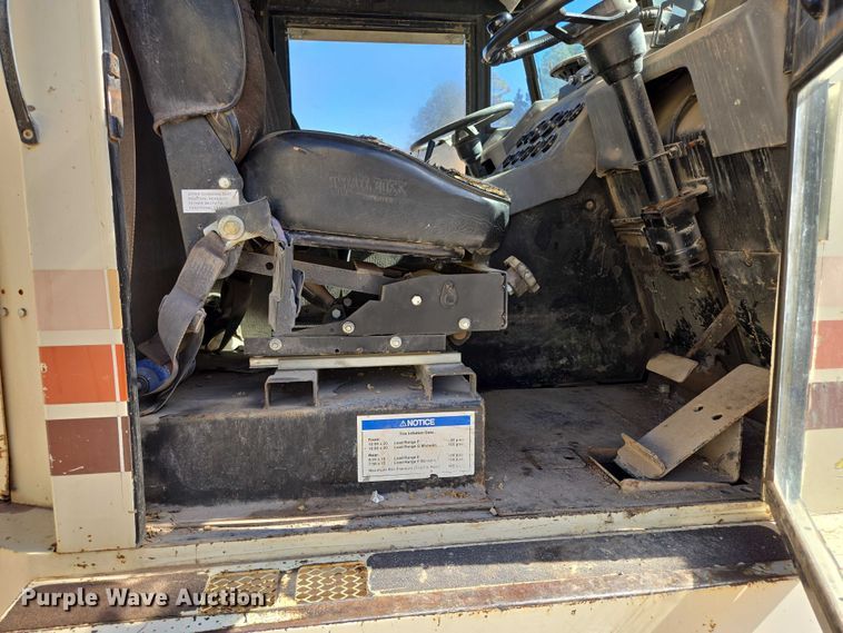 image for item DY1247 1990 Elgin Premier Pelican street sweeper truck