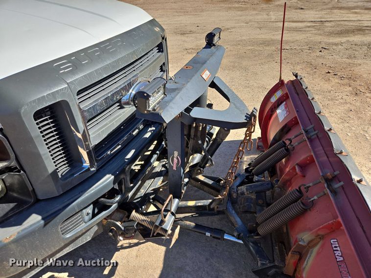 image for item DY1249 2009 Ford F350 Super Duty XL flatbed pickup truck