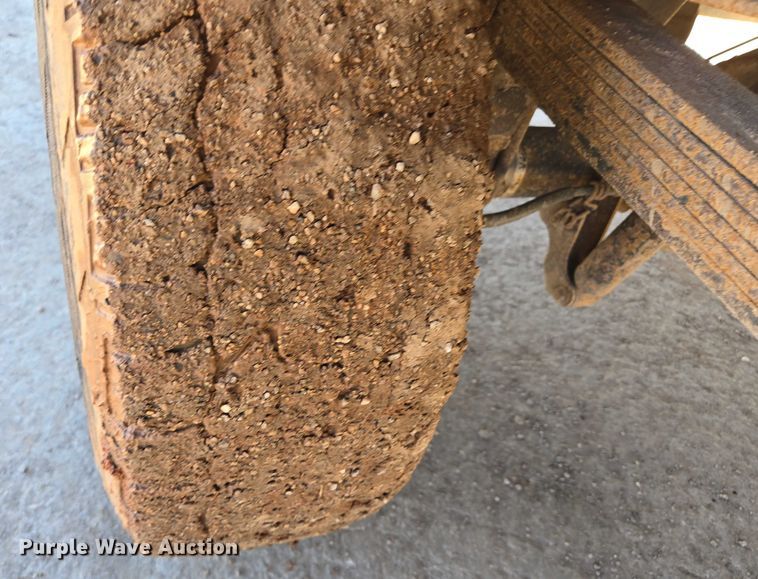 image for item DY1249 2009 Ford F350 Super Duty XL flatbed pickup truck