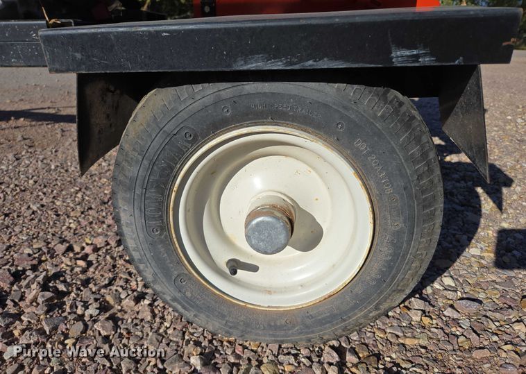 image for item DY1252 DR Chipper C18-CHP wood chipper