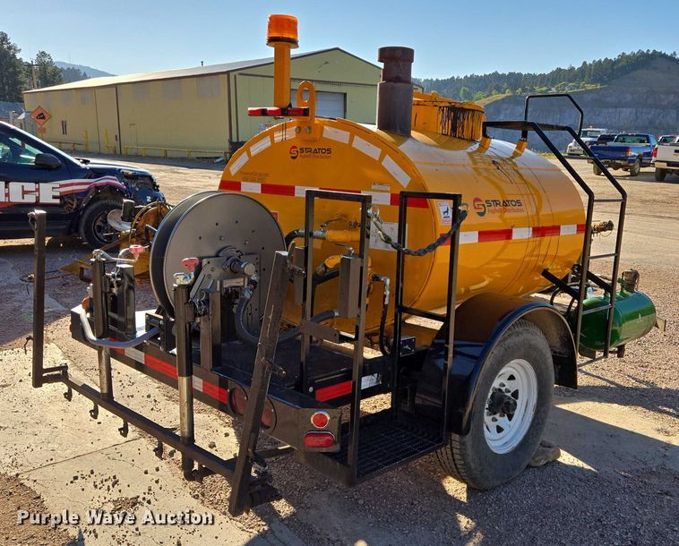 image for item DY1254 2016 Stratos Asphalt Distributors DMT-400 asphalt distributor trailer