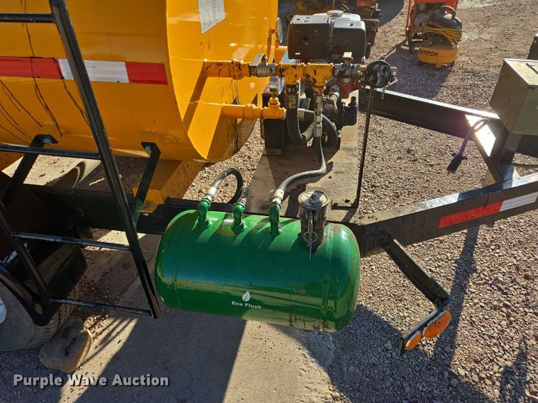 image for item DY1254 2016 Stratos Asphalt Distributors DMT-400 asphalt distributor trailer