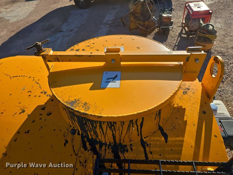 image for item DY1254 2016 Stratos Asphalt Distributors DMT-400 asphalt distributor trailer