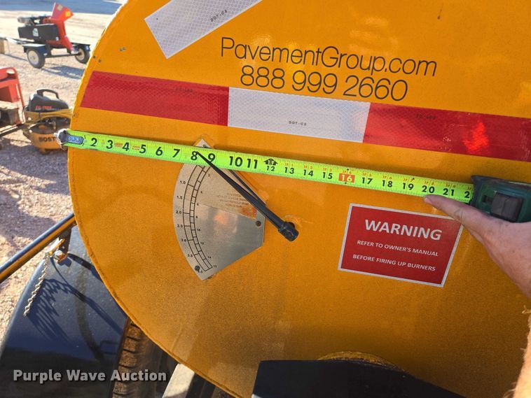 image for item DY1254 2016 Stratos Asphalt Distributors DMT-400 asphalt distributor trailer