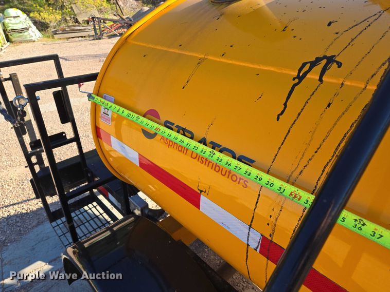 image for item DY1254 2016 Stratos Asphalt Distributors DMT-400 asphalt distributor trailer