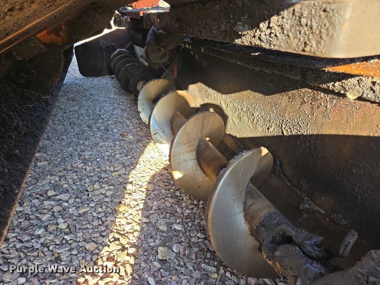 image for item DY1255 Gilcrest-Propaver 813RT paver