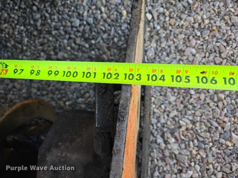 image for item DY1255 Gilcrest-Propaver 813RT paver