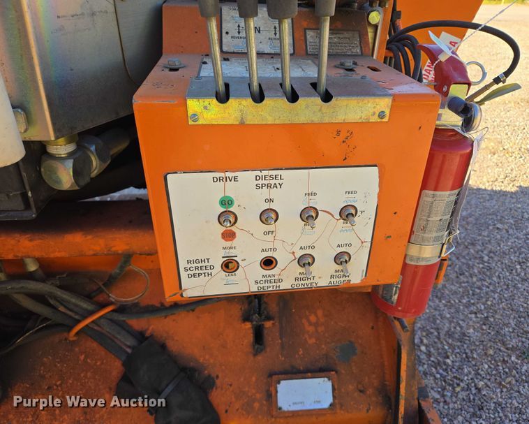 image for item DY1255 Gilcrest-Propaver 813RT paver