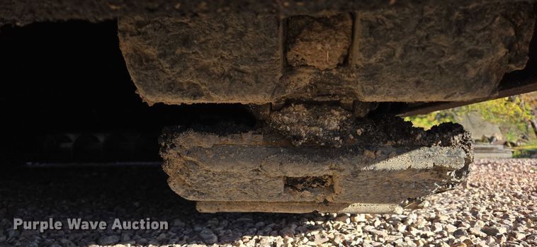 image for item DY1255 Gilcrest-Propaver 813RT paver