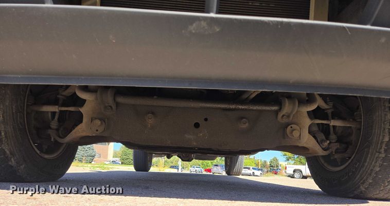 image for item DY1267 2008 Dodge Dakota Crew Cab pickup truck