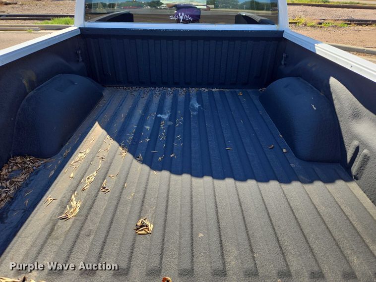 image for item DY1268 2008 Dodge Dakota Crew Cab pickup truck