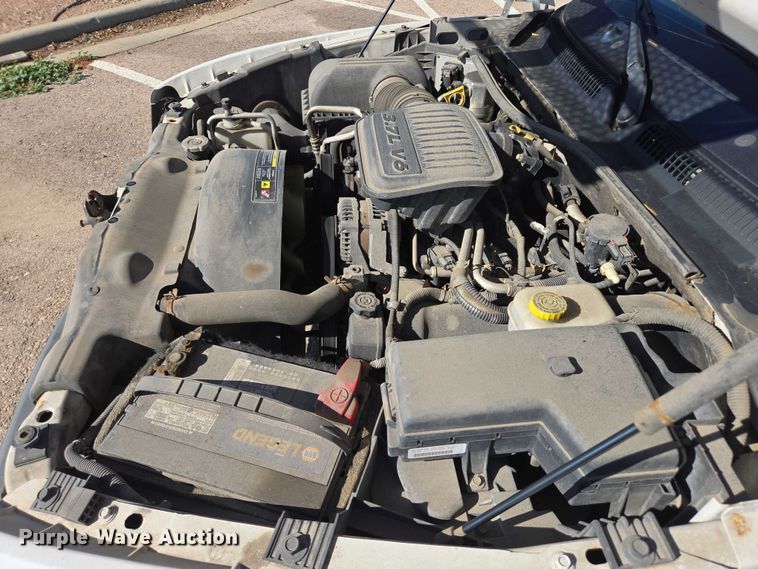 image for item DY1268 2008 Dodge Dakota Crew Cab pickup truck