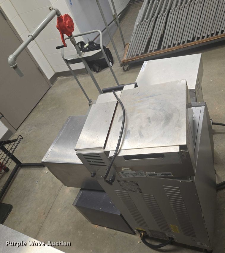 image for item DY1269 Restaurant equipment