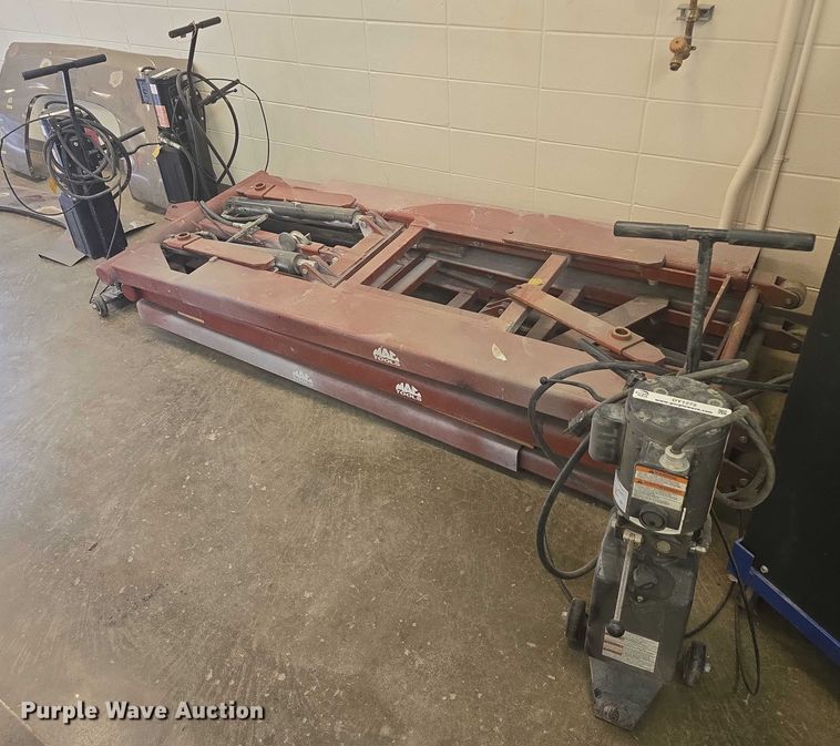 image for item DY1271 MAC Tools LFMR6 automotive lift